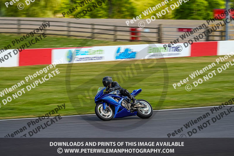 donington no limits trackday;donington park photographs;donington trackday photographs;no limits trackdays;peter wileman photography;trackday digital images;trackday photos